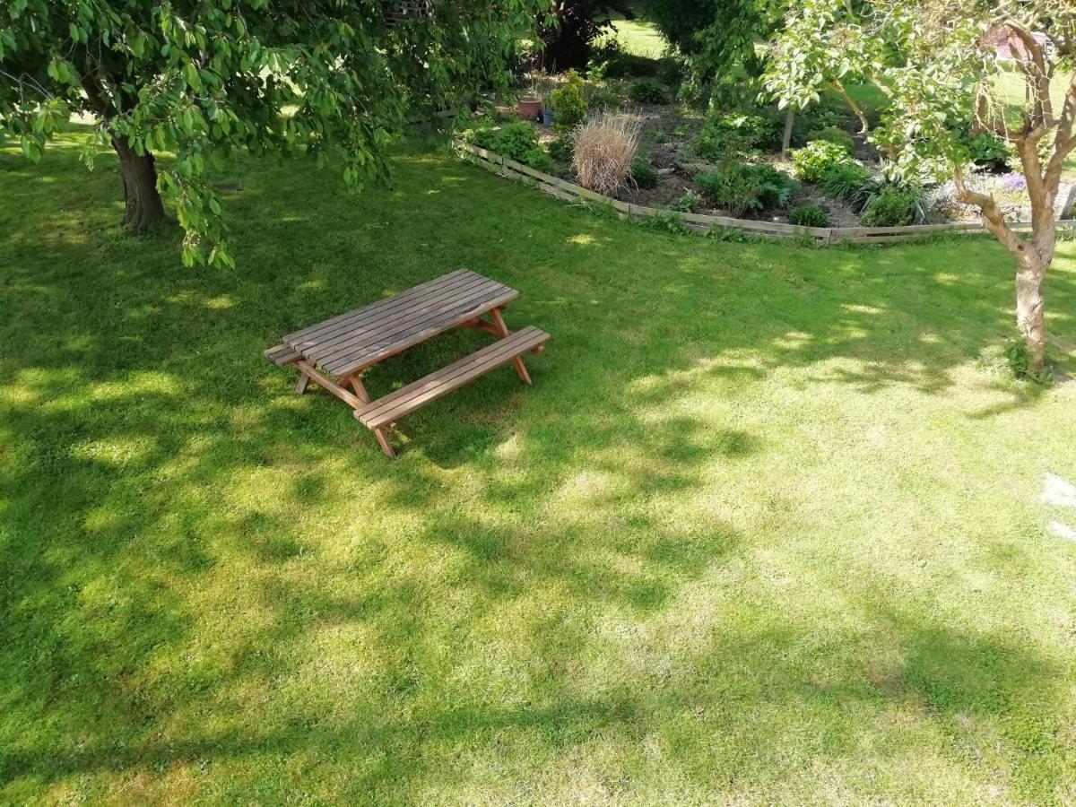 Le Gite Du Chtihameau Avec Piscine Interieure Privative, Selon Date Bassee Exterior foto